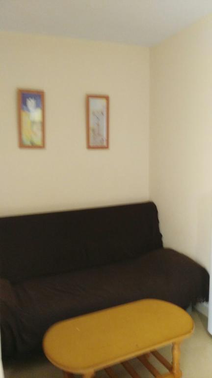 Family Room,269142533:JPEG