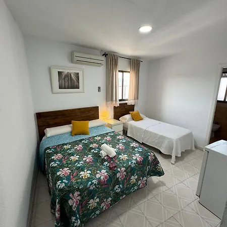 Hostal Avenida-2